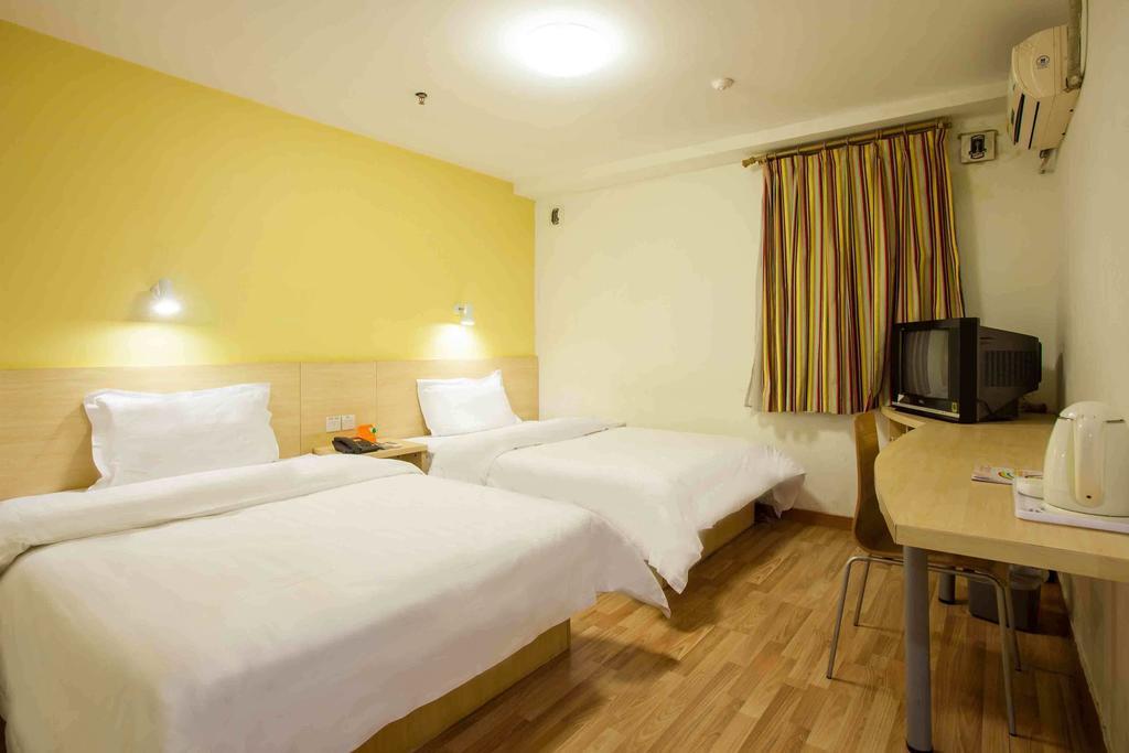 7Days Inn Zhuhai Hengqin Changlong Wanzai Port Rom bilde